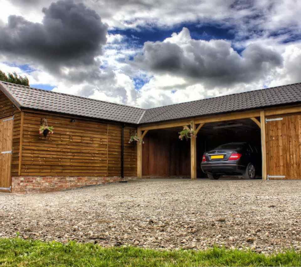 Bespoke timber garage scheme